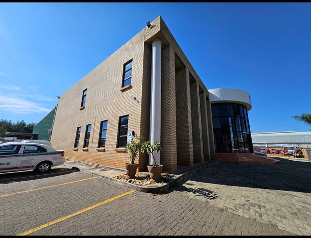 1,452M² WAREHOUSE FOR SALE IN RANDJESPARK